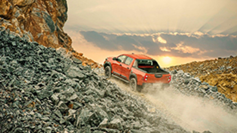 TOYOTA NHẬN GIẢI THƯỞNG TẠI ASEAN NCAP GRAND PRIX LẦN THỨ 4, DÀNH CHO NHỮNG NỖ LỰC VÀ CÔNG NGHỆ AN TOÀN HÀNG ĐẦU CỦA TOYOTA