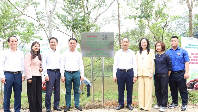 Toyota đồng hành cùng chương trình “Tết trồng cây đời đời nhớ ơn Bác Hồ” Xuân Bính Ngọ 2026