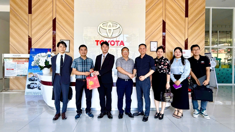 CHÀO ĐÓN TOYOTA NANKAI HẢI PHÒNG ĐẾN GIAO LƯU TẠI TOYOTA ĐÀ NẴNG