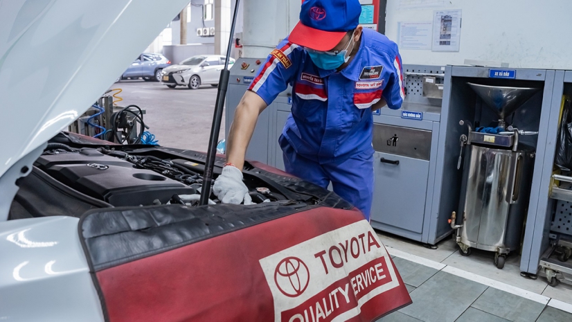 Quy trình 3 bước bảo dưỡng xe Toyota Hybrid tại Việt Nam