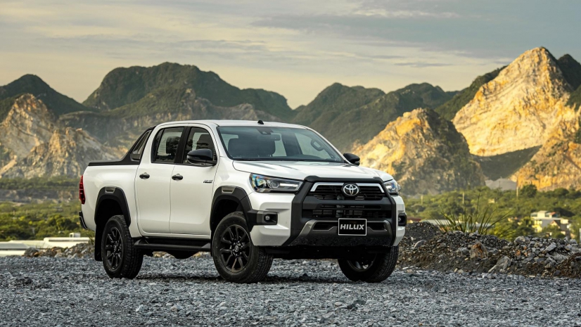 TOYOTA HILUX MỚI 2020 – HUYỀN THOẠI BÁN TẢI, CHINH PHỤC ĐỈNH CAO