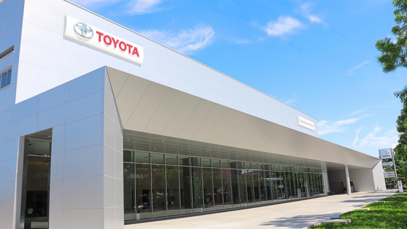 TOYOTA VIỆT NAM MỞ RỘNG HỆ THỐNG ĐẠI LÝ / Ra mắt Toyota Okayama Đà Nẵng