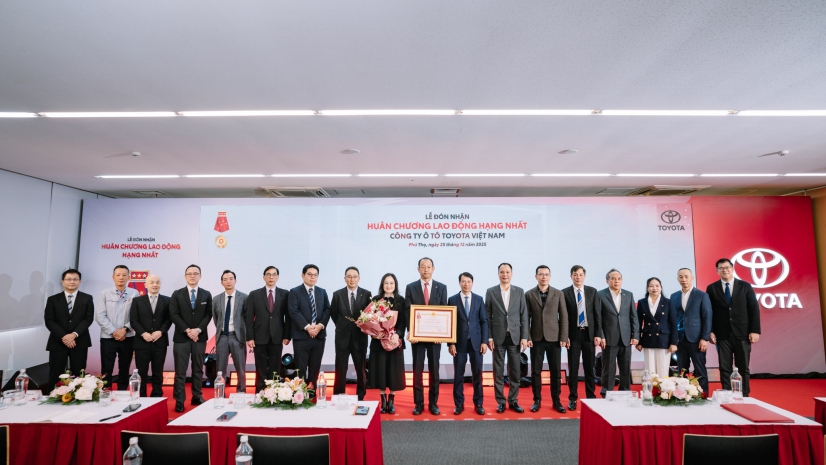 Toyota Việt Nam vinh dự nhận Huân chương Lao động hạng Nhất