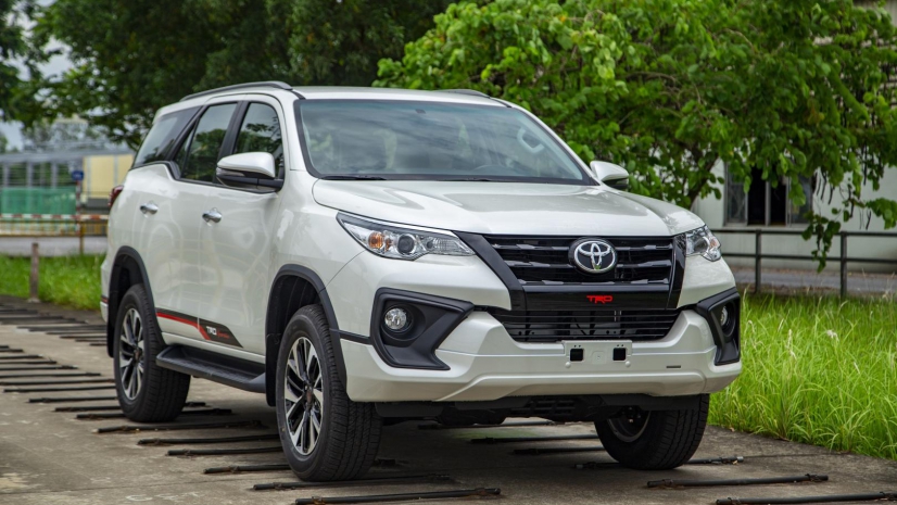 TOYOTA VIỆT NAM XUẤT XƯỞNG CHIẾC XE THỨ 500.000, TÁI SẢN XUẤT MẪU XE FORTUNER VÀ GIỚI THIỆU FORTUNER PHIÊN BẢN CẢI TIẾN 2019