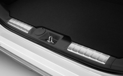 Ốp bậc lên xuống cửa hậu